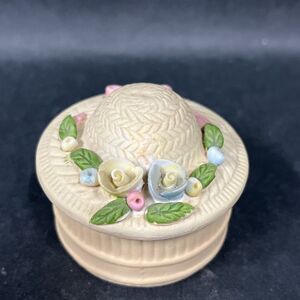 Porcelain Trinket Box 2”D W/ WICKER HAT Hand Painted Colorful Flowers DESIGN Lid